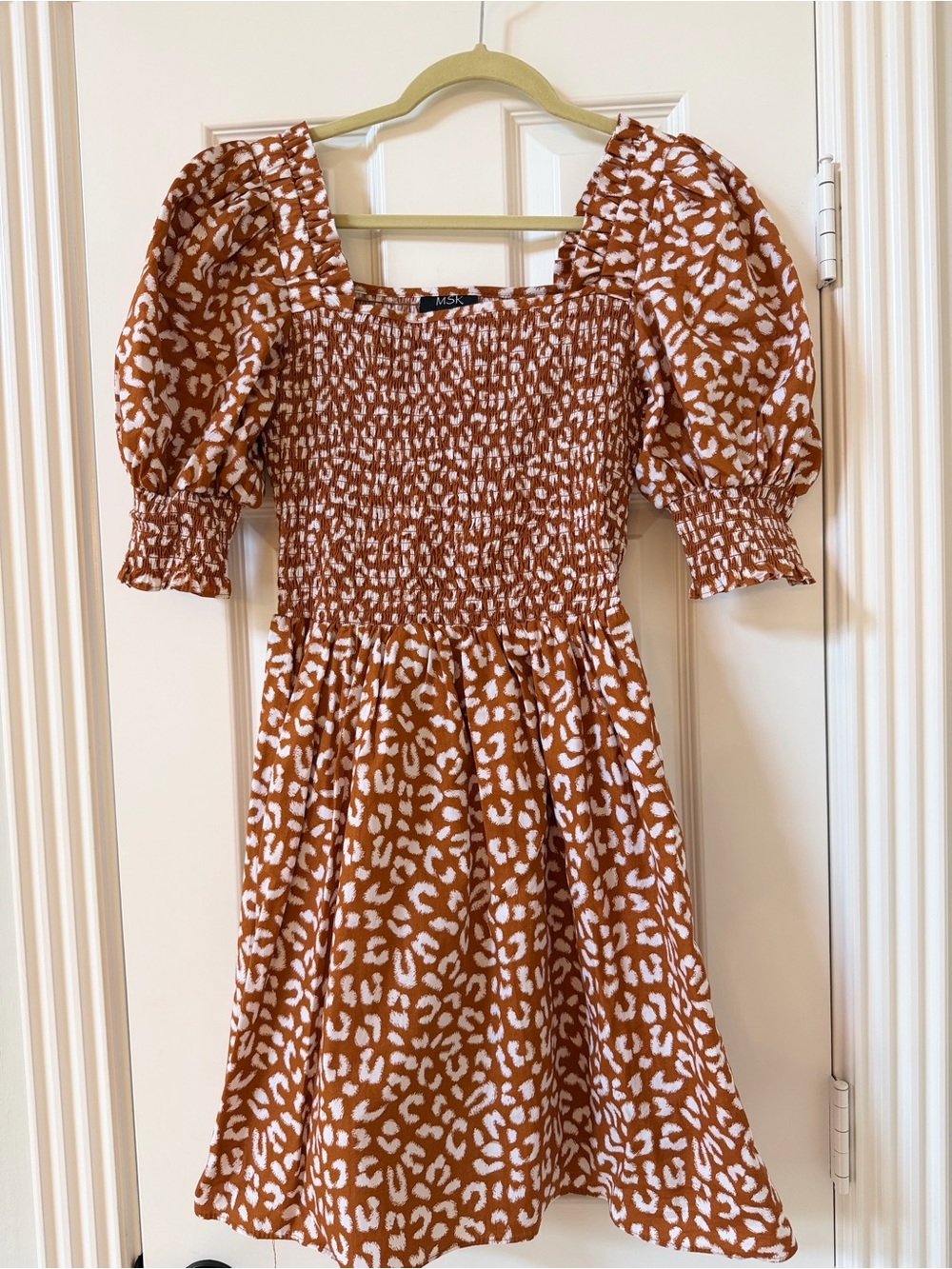 MSK Rust and White Smocked Top